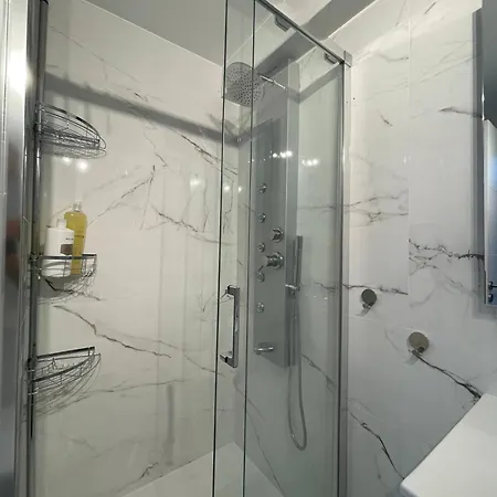 Tagus River In 아파트 *