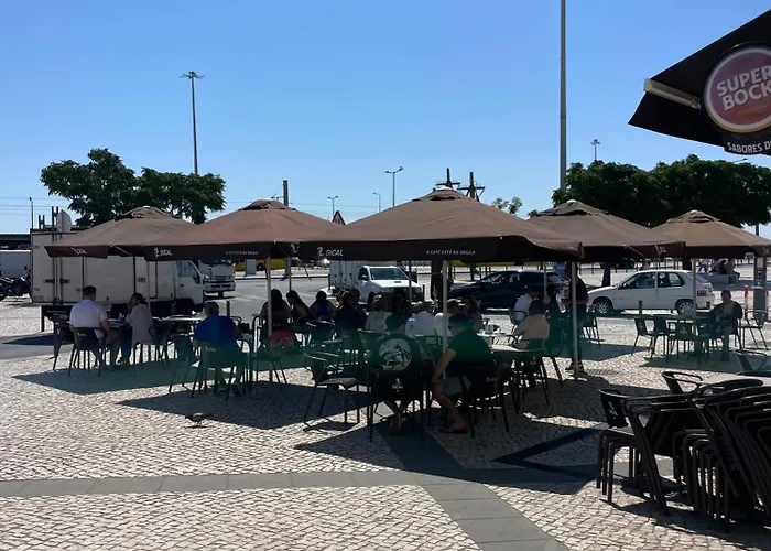 Cacilhas Apartamento *